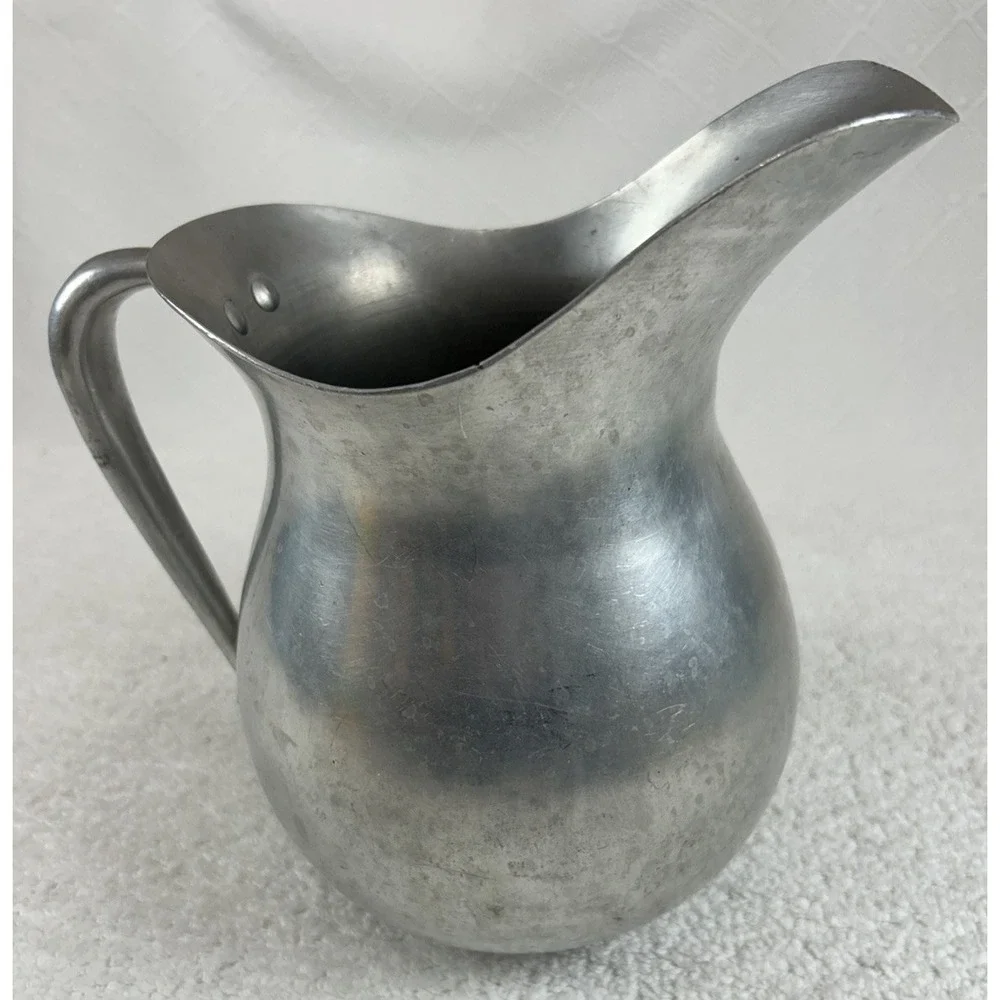 Vintage VIKO Aluminum Pitcher w/Handle Farmhouse Cottage Core Decorative **READ*